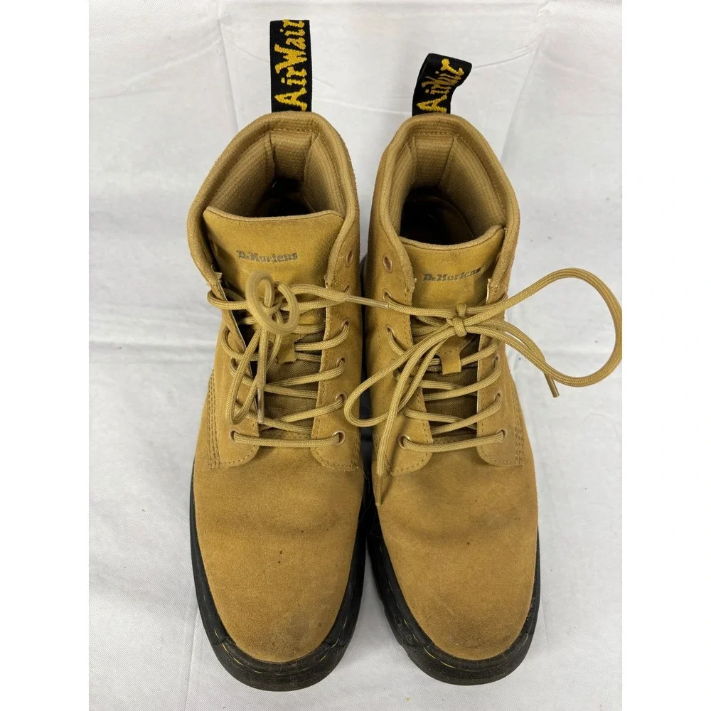 Dr. Martens Crewson Chukka Boots Mens Tan Suede Ankle Comfort Outdoor 9M